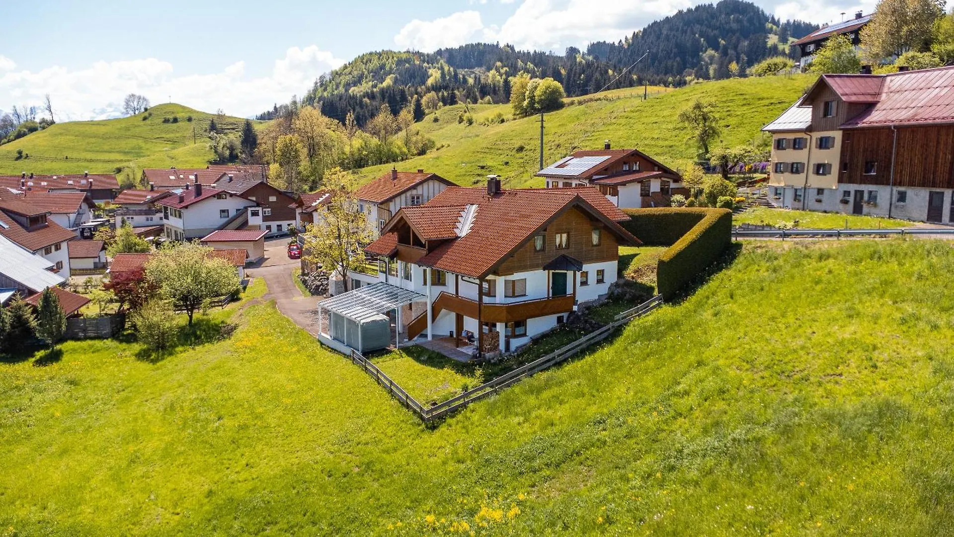 Luxus Chalet Im Allgaeu - Zirbenholz Schlafzimmer - Terrasse Mit Bergblick - Infrarotkabine Blaichach 0*,