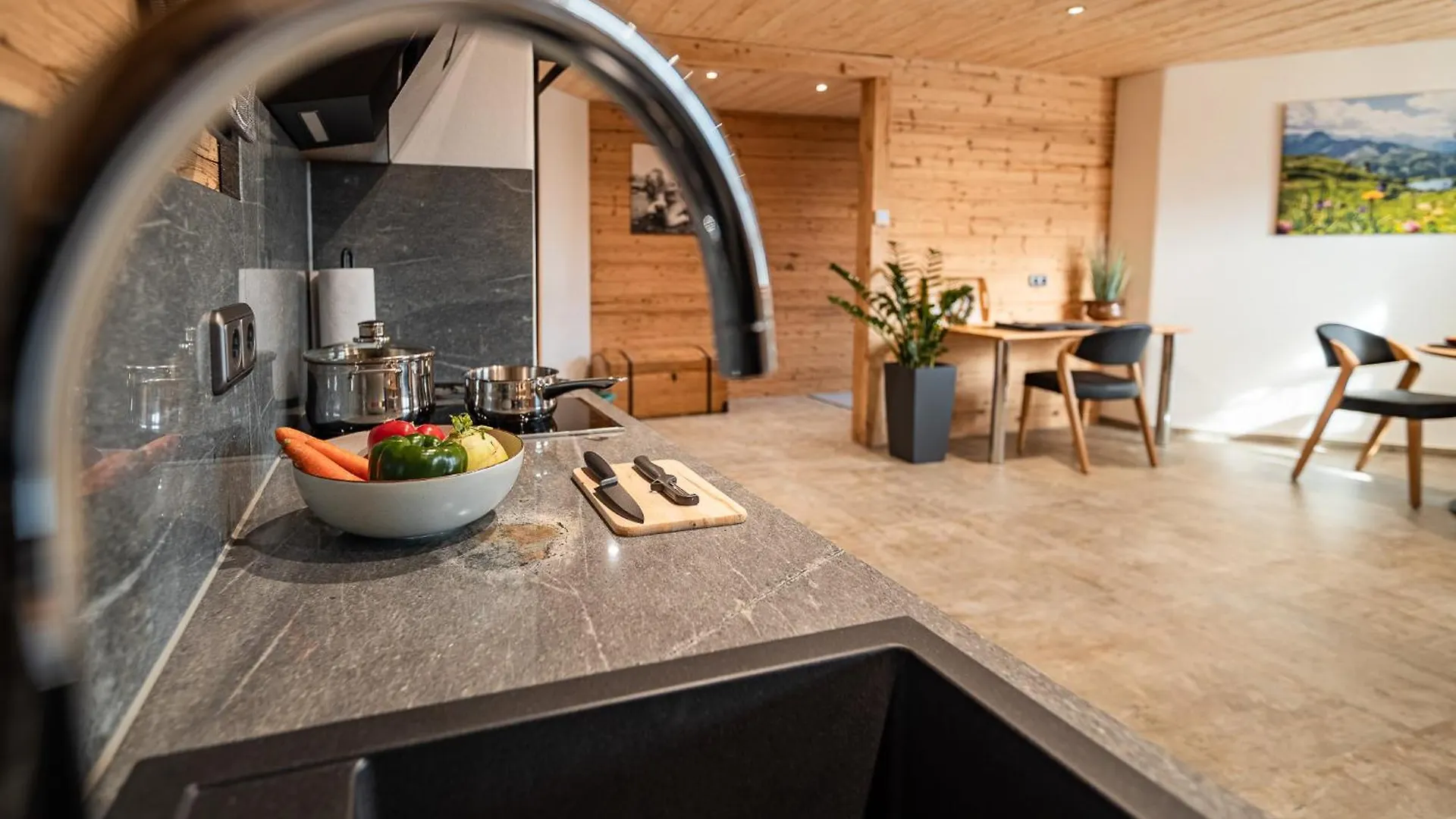 Luxus Chalet Im Allgaeu - Zirbenholz Schlafzimmer - Terrasse Mit Bergblick - Infrarotkabine Blaichach 0*,  Németország